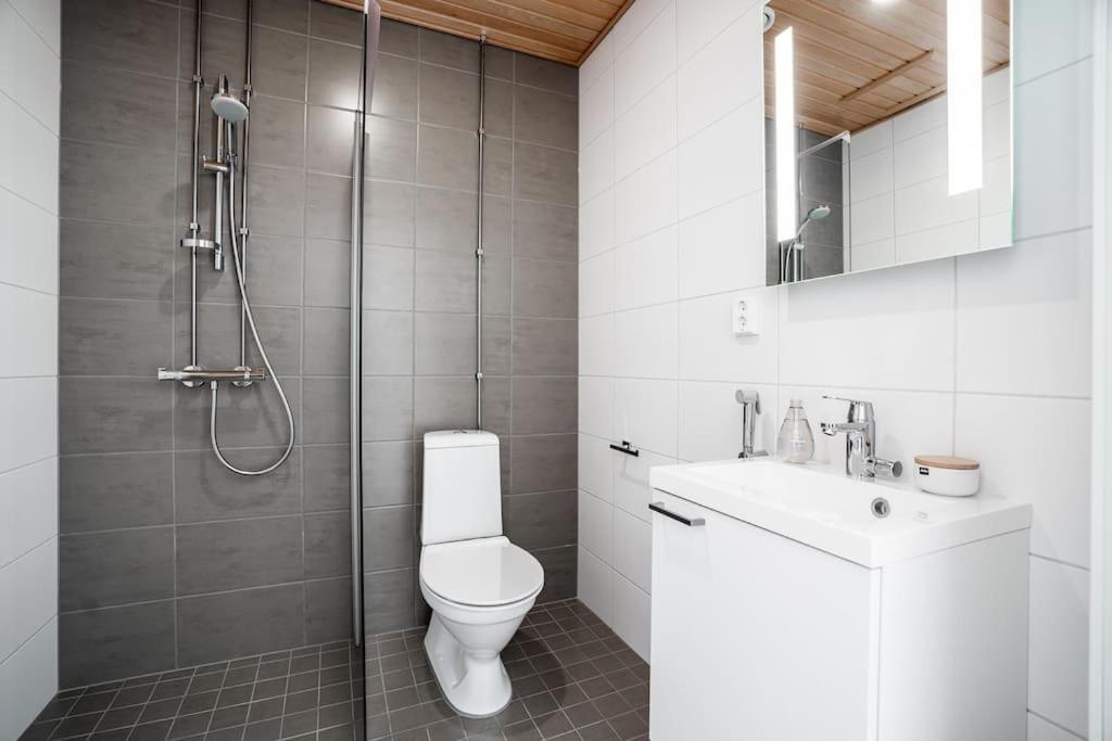 New Studio Blue Near Helsinki Airport In Kivistoe Βάνταα Εξωτερικό φωτογραφία
